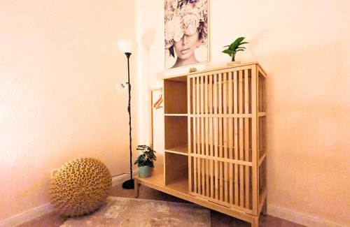 Mitte Apartamento | Modernes Appartment nahe Messe und Zentrum