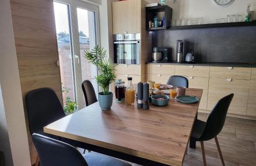 Magdeburg Casa | Modernes behagliches Haus mit Kamin, Terrasse und Garten
