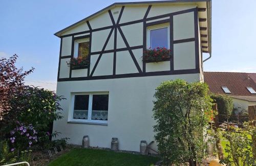 Kaegsdorf Casa | Modernes Ferienhaus mit Garten in Kägsdorf