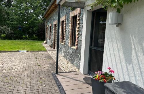 Storkow Apartamento | Modernes Gartenatelier am Mühlenfließ
