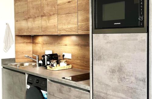 Neutraubling Apartamento | Modernes, kernsaniertes Apartment in Top-Lage