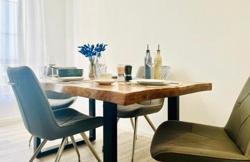 Neutraubling Apartamento | Modernes, kernsaniertes Apartment in Top-Lage