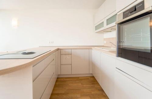 Pempelfort Apartamento | Modernes, sonniges Appartement im Herzen von Düsseldorf