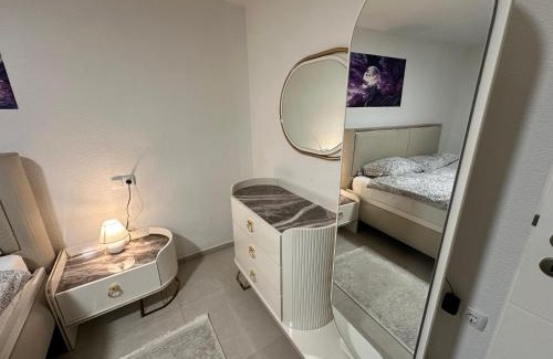Tuttlingen Apartamento | Modernes Wohnen in Tuttlingen - Gemütliches Apartment in Top-Lage
