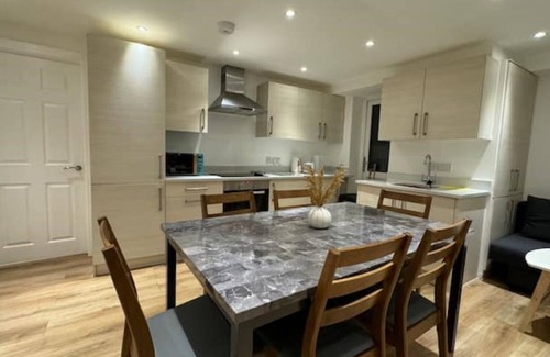 Preston Apartamento | ModernFlat 5 Min From Wembley| 30 Min from London