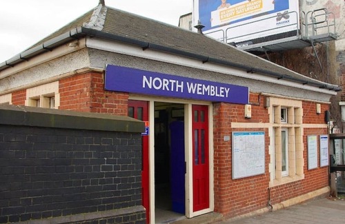 Preston Apartamento | ModernFlat 5 Min From Wembley| 30 Min from London