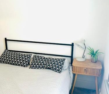 Hastings Apartamento | Modernised cottage Sleeps Six