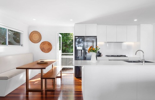 Peregian Beach Casa | Modernized Beachside Home in Peregian Beach