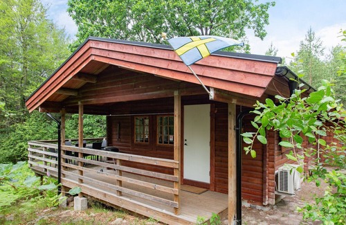Knared Casa | Modernly furnished cottage | SE02011