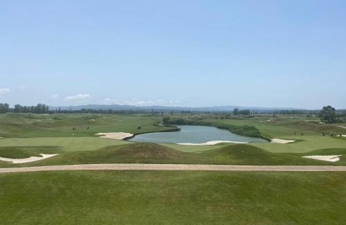 Torroella de Montgri Apartamento | Moderno apartamento en Empordà Golf