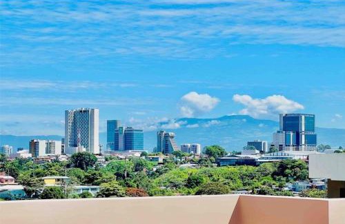 Hatillo Apartamento | Moderno apartamento en San Jose CR