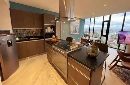 Puebla Apartamento | Moderno con INCREIBLES vistas a los volcanes.