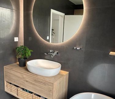 Trencin Casa | Moderny luxusny domcek s vyhladom na zamok