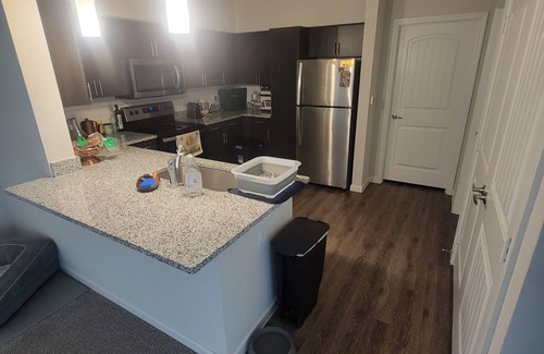 McNeil Apartamento | Modest 1 Bedroom 1 Bathroom Apartment on the 2nd floor. Wi-Fi and Cable included