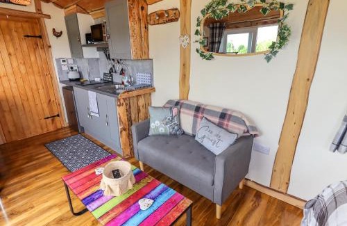 Denbigh Casa | Moel Y Parc
