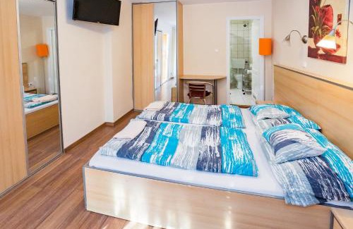 Rozsadomb Casa | Mohacsi Guesthouse