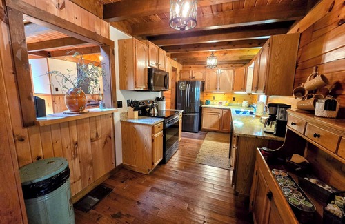Nisbet Casa | Mohawk Mountain Lodge