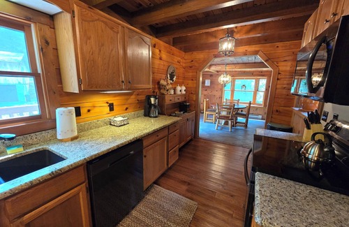 Nisbet Casa | Mohawk Mountain Lodge