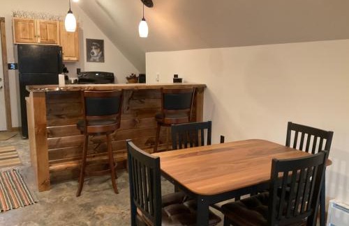 Large Apartamento | MOJO'S LOFT