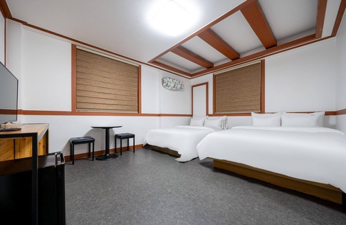 Mokpo Hotel | Mokpo Thema