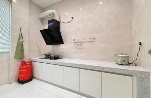 Miri Casa | MokuMoku Miri Homestay FOC Netflix & Ytb 18pax