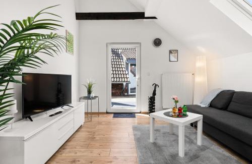 Bachviertel Apartamento | MOLA Apartments-Charmante Ferienwohnung im Herdecke Zentrum für 3 Personen-große Dachterrasse-Grill-Gratis Parken-WLAN