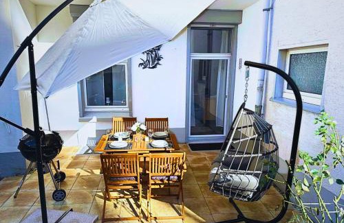Iserlohn Apartamento | MOLA Apartments-Stilvolle Altstadtwohnung- Seilersee-5 Personen-Terrasse-Grill-Gratis WLAN