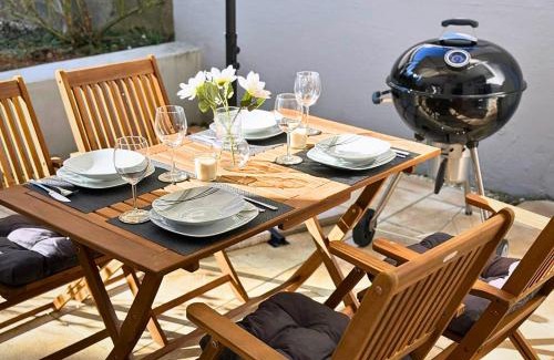 Iserlohn Apartamento | MOLA Apartments-Stilvolle Altstadtwohnung- Seilersee-5 Personen-Terrasse-Grill-Gratis WLAN