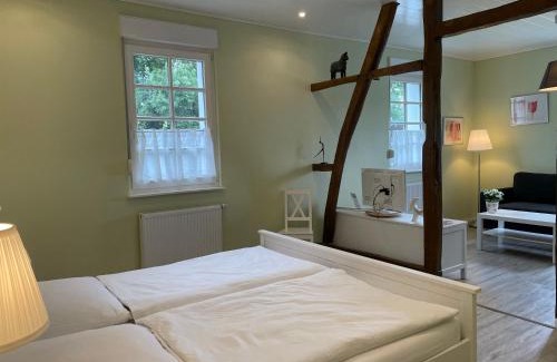 Hueckeswagen Apartamento | Molehill Shire