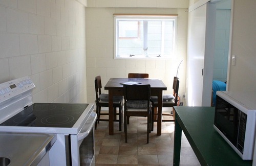 Waihi Beach Cabaña | Mollies Place - Waihi Beach Holiday Unit