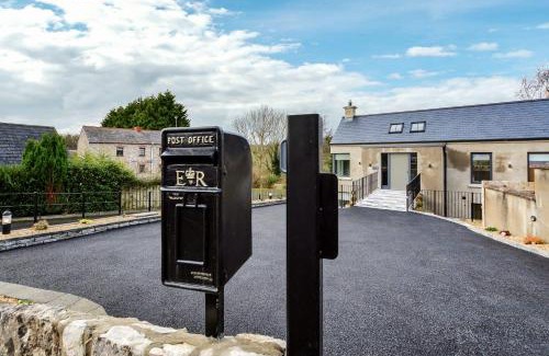 Loughgall Casa | Mollys Barn