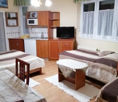 Sarvar Apartamento | Molnár Apartment