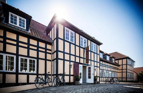 Lyngsbæk Strand Hotel | Molskroen