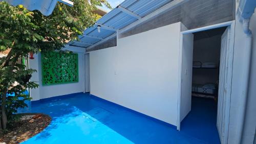 Cali Apartamento | Mom's Apartment Family Business