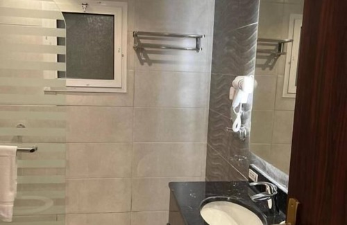 Jeddah Hotel | Moments Hotel