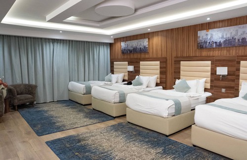Jeddah Hotel | Moments Hotel