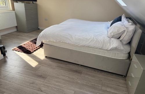 Wall End Casa | Mommas
