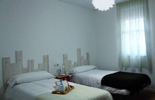 Monforte de Lemos Casa | MON ComeySueña Guesthouse