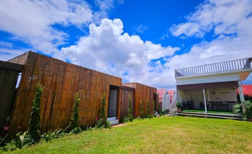 Mae Rim Otro | Mon Jam Memory Camp