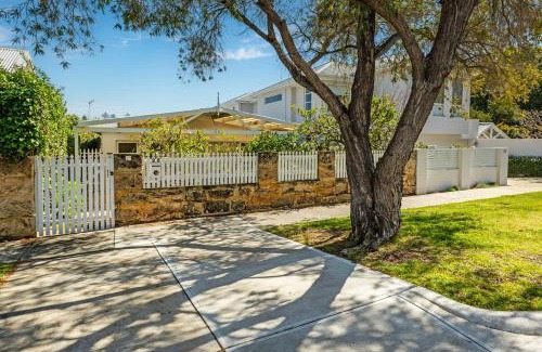 Mosman Park Casa | MON28 - Coastal Character