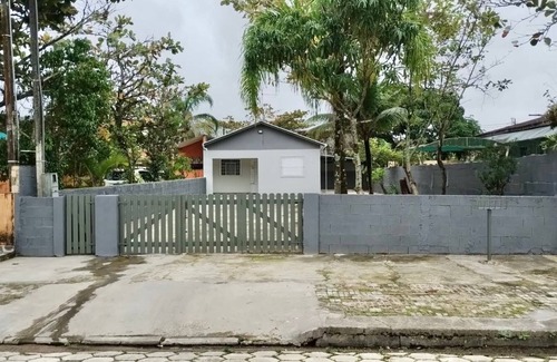 Mongagua Casa | MON676 Casa ampla pimbolim e bilhar