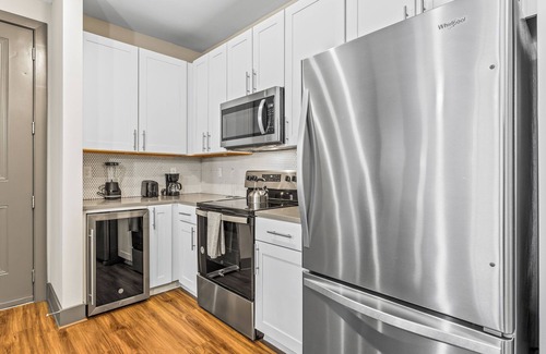 Florida Central Atlantic Coast Apartamento | Monarch Apartments 15m to Parks, Pet Friendly, Free Parking by Heavenly Homes