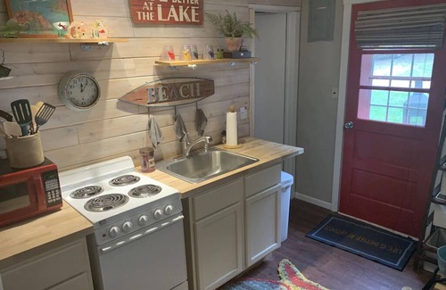 Spirit Lake Cabaña | Monarch Cove Cottage