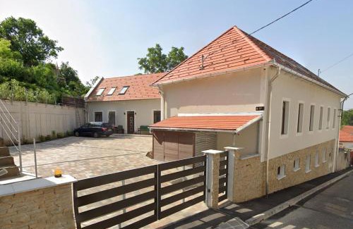 Veszprem Apartamento | Monbuhim Premier