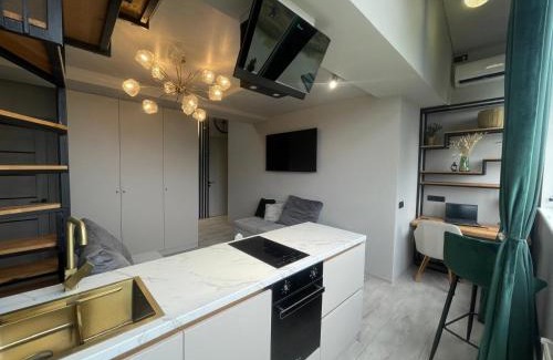 Riscani Apartamento | Mondden Duplex Penthouse