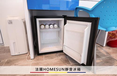 Magong Cama Y Desayuno | Mondrian Guest House