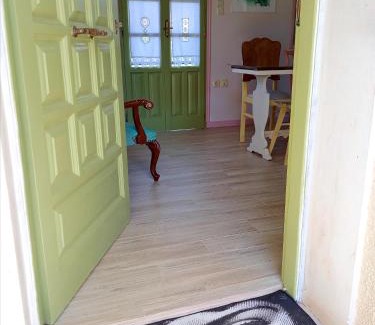 Monemvasia Apartamento | Monemvasia's Art House