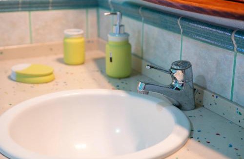 Baratili San Pietro Casa | Monica's Guesthouse