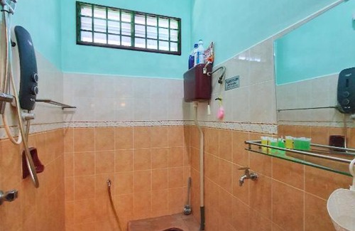 Marang Casa | Monie's Homestay Marang