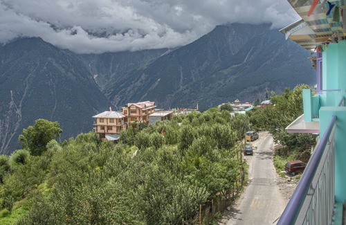 Kalpa Alquiler De RV | Monk Tents by LivingStone Mud Huts